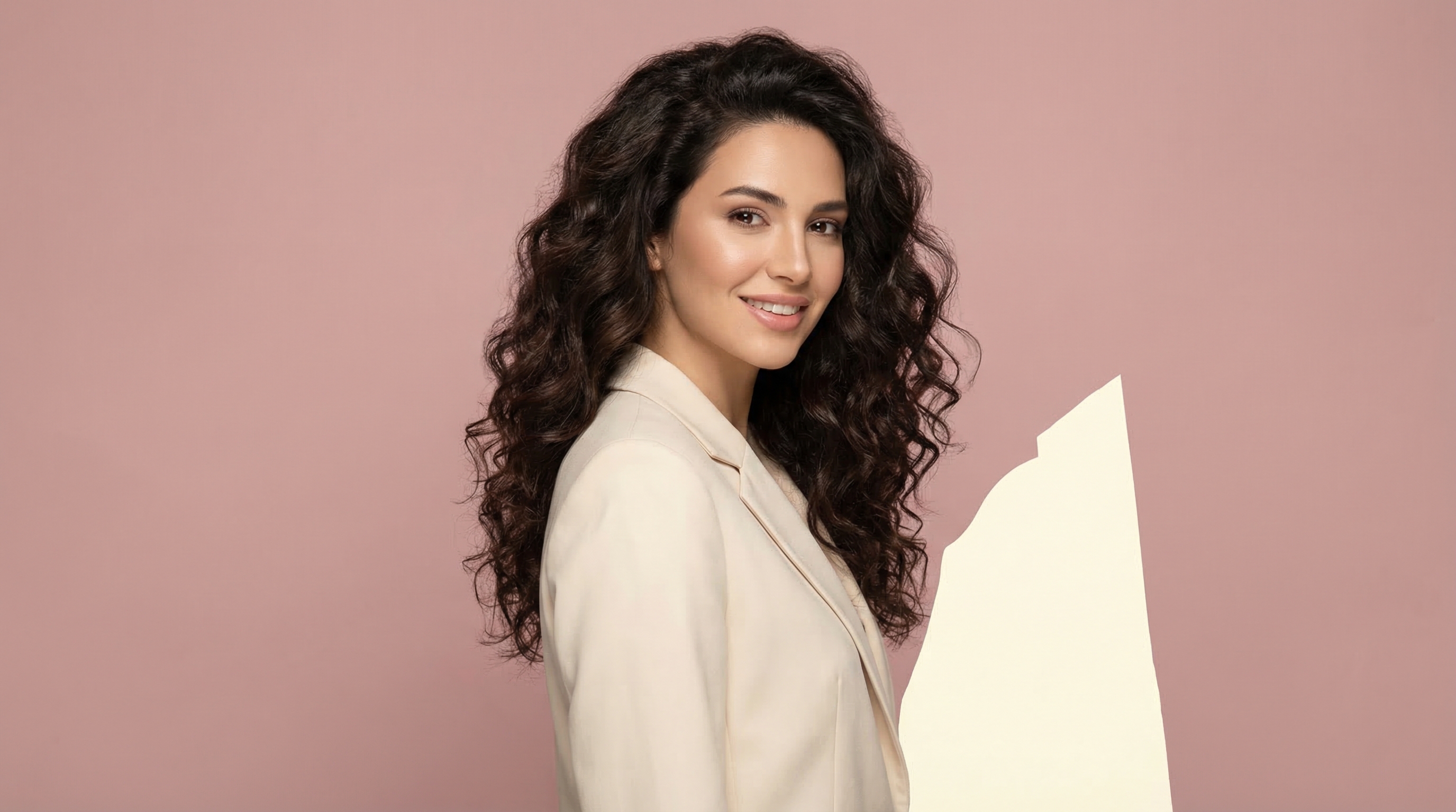 Woman with wavy curly hair - Hair Waving Guide