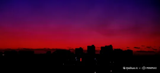突然发生了大爆炸，浓浓的烟雾瞬间充斥了整个屏幕。 by Hailuo AI Video Generator
