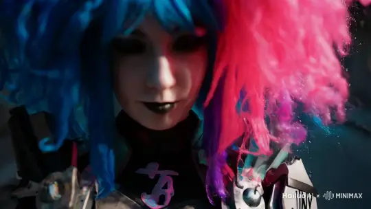 我cos，最新的金克丝装扮 by Hailuo AI Video Generator