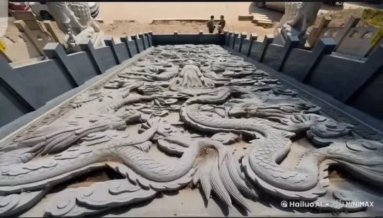 龙从石登上飞上天空，盘旋一圈，下落回底座 by Hailuo AI Video Generator