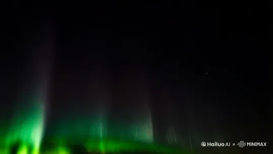 【视频标题】：暗影降临：地球的最后防线

【视频内容】：

[开场黑屏，只有深沉的音乐和心跳声]

[旁白]：
“在遥远的宇宙深处，有一股力量正悄然接近我们的世界。它来自未知的星空，带着征服一切的决心。”

[场景1: 异常现象]
画面转到地球上多个地点，人们注意到天空中出现不寻常的现象：极光、不明飞行物（UFO）的目击报告激增，以及全球范围内的电子设备开始无故故障。

[旁白]：
“起初，这些只是零散的事件，但很快，它们将揭示一个更为惊人的真相。”

[场景2: 第一波接触]
镜头切换至夜晚的城市天际线，突然间，天空被巨大的、形状怪异的飞船遮蔽。城市的灯光相继熄灭，通讯中断。从飞船上降下数以百计的小型登陆舱，它们目标明确地分布在各个战略要地。

[旁白]：
“当夜幕降临，黑暗中的访客终于揭开了面纱——外星入侵者已经来到地球。”

[场景3: 人类反击]
各国军队迅速集结，展开了对入侵者的反击。然而，传统的武器似乎对外星生物及其装备无效。尽管如此，人类并未放弃希望，科学家们夜以继日地工作，试图找到对抗的方法。

[旁白]：
“面对前所未有的危机，全人类团结起来，为了生存而战。”

[场景4: 科技突破]
在一个秘密实验室里，一群顶尖科学家成功破解了外星科技的秘密，并开发出一种能够干扰外星人能量源的新技术。这项发明成为了扭转战局的关键。

[旁白]：
“就在绝望笼罩着大地之时，一线曙光出现了。”

[场景5: 最终决战]
使用新研发的技术，联合部队发起了最后一次总攻。激烈的战斗在空中、地面乃至太空中展开。虽然损失惨重，但人类最终找到了击败外星入侵者的方法，迫使他们撤退。

[旁白]：
“在这场史诗般的战役后，地球迎来了黎明，但这仅仅是一个新的开始。”

[结尾]
随着和平的到来，各国政府共同建立了国际空间防御联盟，致力于保护地球免受未来的威胁。同时，科学家们也开始了对外星技术和文明的研究，以期从中学习并更好地理解宇宙。

[旁白]：
“我们学会了珍惜和平，也明白了在浩瀚宇宙面前，人类必须不断进步，永远保持警惕。”

【结束语】：
感谢观看本期《暗影降临：地球的最后防线》。愿我们在现实生活中也能守护好自己的家园，探索更广阔的未来！

[屏幕渐暗，出现制作团队名单和版权信息] by Hailuo AI Video Generator