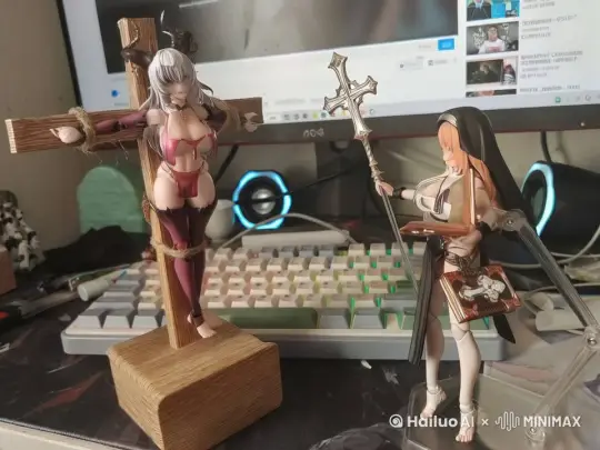 十字架上的魅魔被烈火炙烤哀嚎大笑，一旁的修女念诵咒语压制魅魔 by Hailuo AI Video Generator