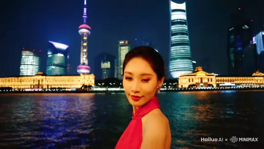 一个中国美女跳太空步，拍近景，在上海外滩 by Hailuo AI Video Generator