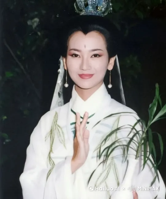 美丽的古代白衣少女白素珍在一个深圳摩天大楼写字楼里面跳起来中国舞！她表情甜妹，美美动人，她风姿绰约，沉鱼落雁！ by Hailuo AI Video Generator