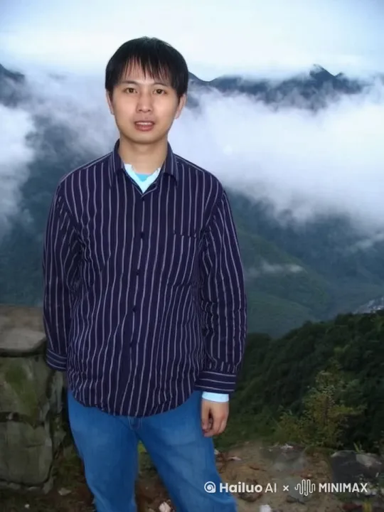 先笑，后哭。 by Hailuo AI Video Generator