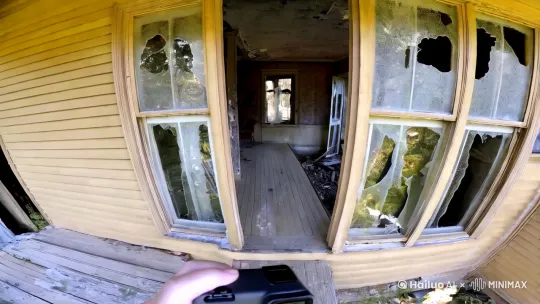 第一人称手持gopro拍摄vlog，走入一个破旧的，无人居住的古宅 by Hailuo AI Video Generator