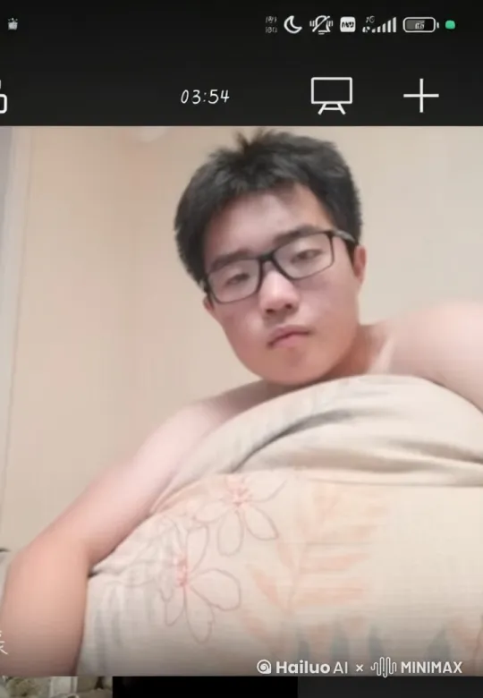 突然起身，一手抱一个美女，抽根烟，一会打台球，一会打篮球 by Hailuo AI Video Generator