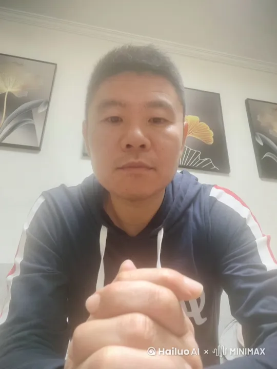 蛇年已至，回首过往，承蒙您一直以来的关爱与照顾。新的一年，愿您平安喜乐，福运满盈，阖家幸福，万事如意，生活就像蜜罐一样甜。 by Hailuo AI Video Generator