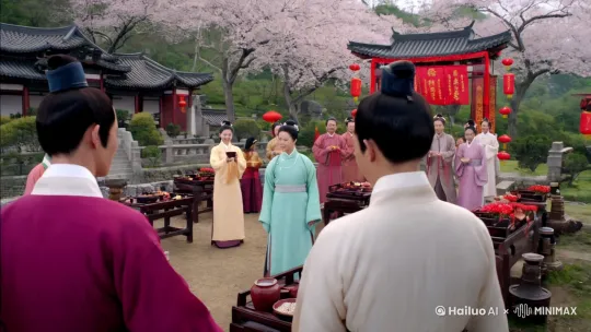    新春
   宋·詹初  
  岁月新更又一春，迎春还是旧年人。愿除旧妄生新意，端与新年日日新。
加入音乐 by Hailuo AI Video Generator