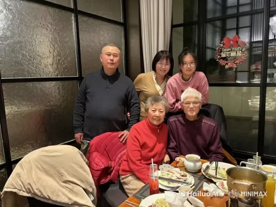 一家人过年vl喜洋洋 by Hailuo AI Video Generator