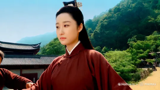 《射雕英雄传》讲述了，南宋年间，随丈夫杨铁心流落江南牛家村的包惜弱救了金国王子完颜洪烈，却害得丈夫和义兄郭啸天两家家破人亡。郭啸天的妻子逃到蒙古大漠，生下遗腹子郭靖。傻小子郭靖得到丐帮帮主洪七公传授绝技“降龙十八掌”，更赢得心上人蓉儿芳心。坚毅淳朴的傻小子终成一代大侠。包惜弱和杨铁心之子杨康认贼作父，成了金国的小王子，害人害己，惨死在牛家村。 by Hailuo AI Video Generator