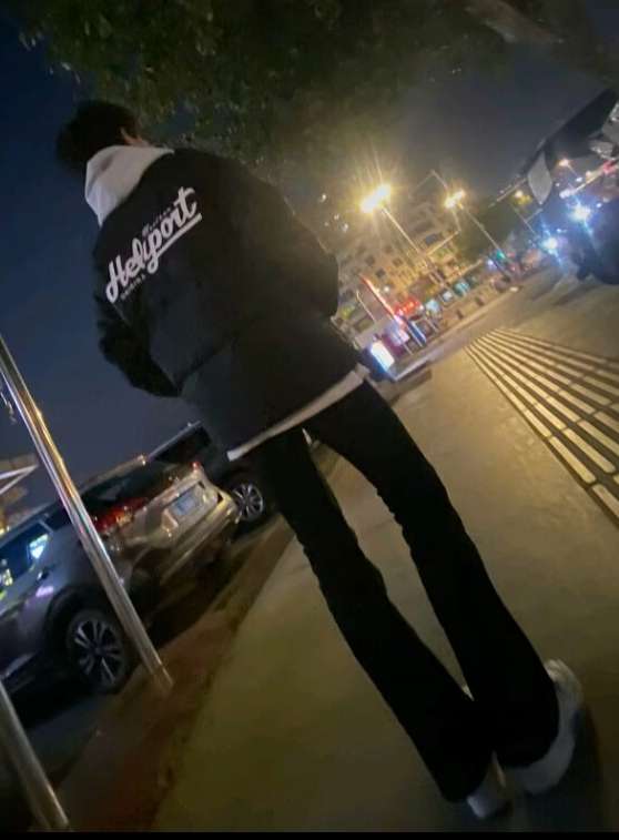 video original by Hailuo AI Video Generator