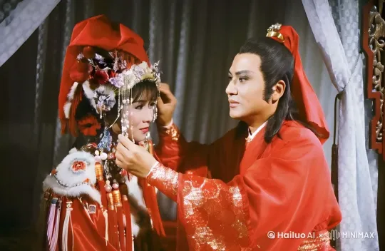 《陆小凤传奇之凤舞九天》洞房花烛夜 花满楼为女主揭开盖头 二人含情脉脉 by Hailuo AI Video Generator