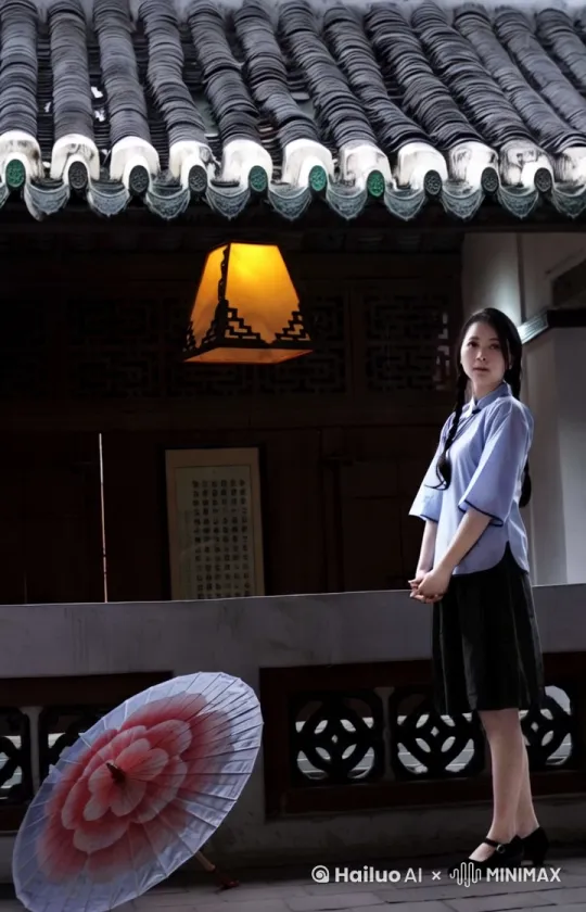 开始下雨[下摇]女子转身向近景走来，人物变大[变焦推进] by Hailuo AI Video Generator