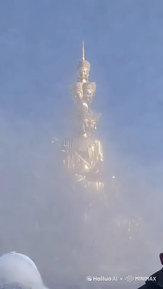 慢慢的越来越清晰，然后挥手撒下祝福。最后出现关注我接好运几个大字。 by Hailuo AI Video Generator