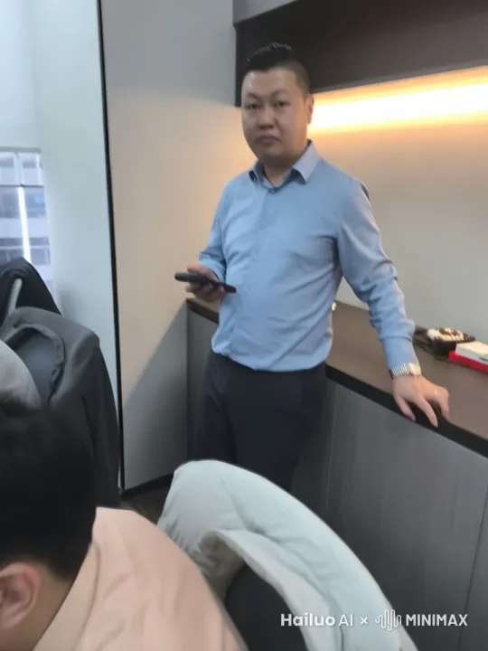 帮我制作跳舞的视频 by Hailuo AI Video Generator