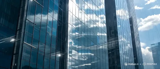 画面：金融区玻璃幕墙反光流动，运镜环绕建筑展现立体感，[右移,左摇,跟随]
特效：延时云影在玻璃表面流动 by Hailuo AI Video Generator