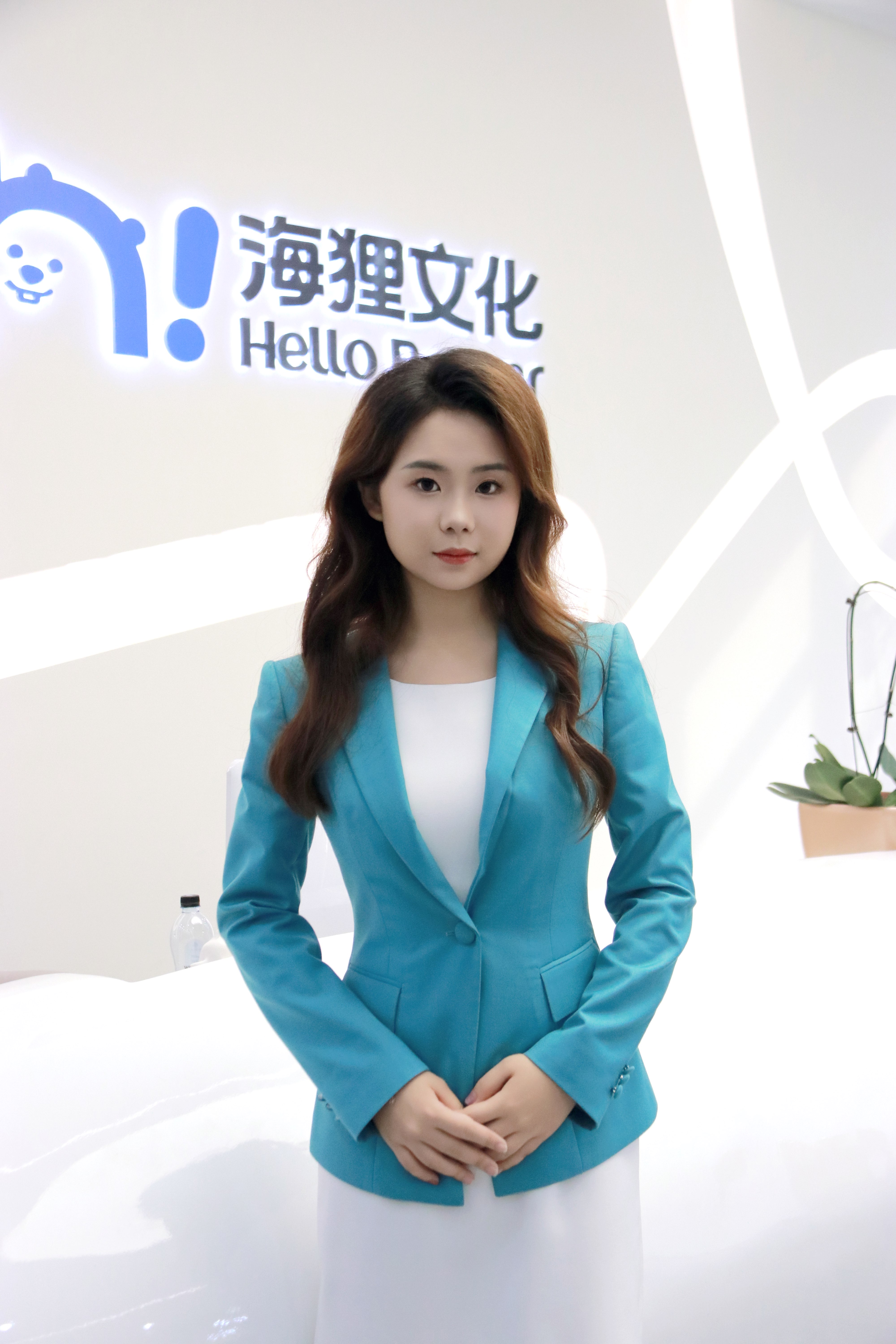 video original by Hailuo AI Video Generator