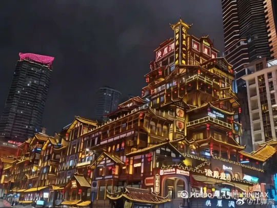 [推出,上升,下摇] by Hailuo AI Video Generator