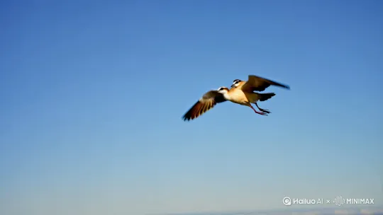 两只小鸟站在母亲的背上在高空飞翔[左移,上升] by Hailuo AI Video Generator