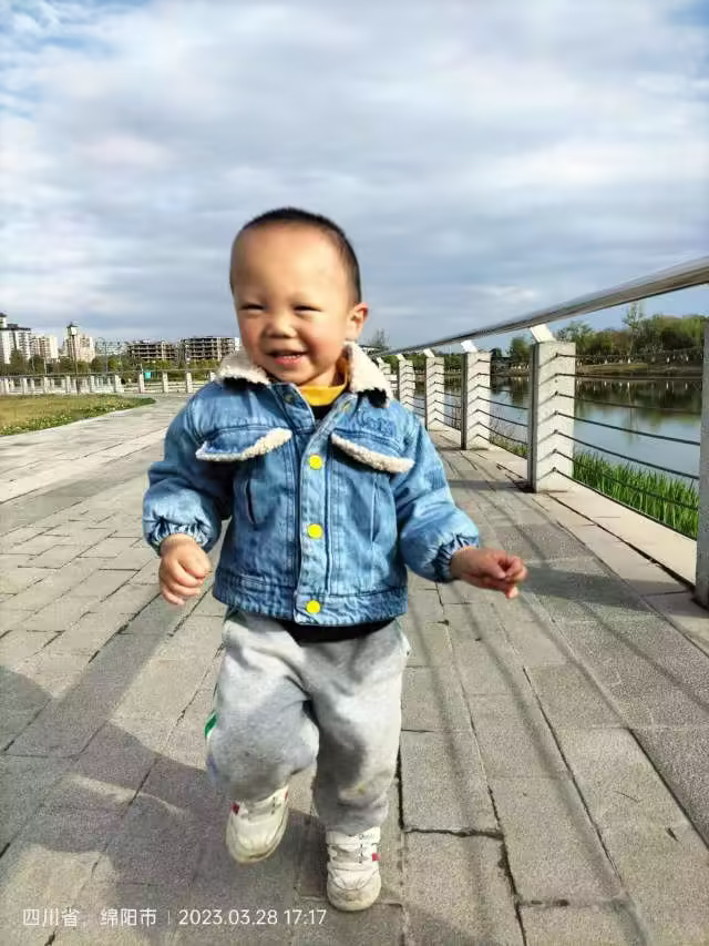 video original by Hailuo AI Video Generator