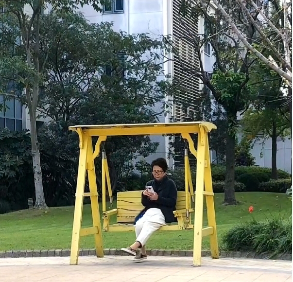 video original by Hailuo AI Video Generator
