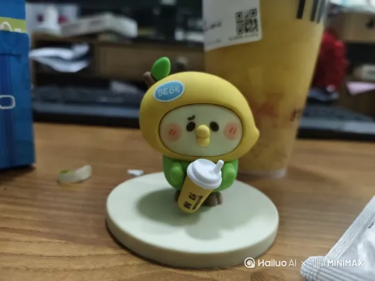 让小人喝水 by Hailuo AI Video Generator