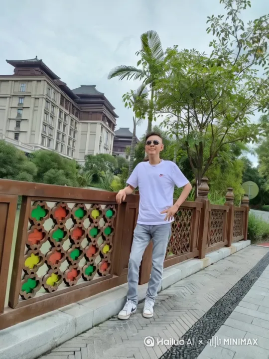 休休休闲看风景 by Hailuo AI Video Generator