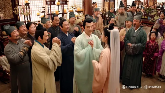 西汉时期的卓文君与司马相如终于结束了躲闭家长反对，结成伴侣。结婚当时来了好多达官显贵，有县官，有土豪有财主，百姓男女。大家抱着拳头互相施礼。8K清晰度 by Hailuo AI Video Generator