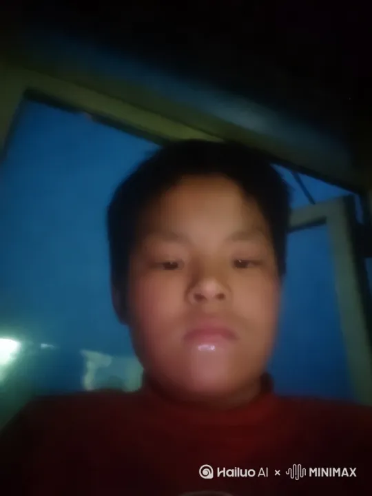 跑步。 by Hailuo AI Video Generator