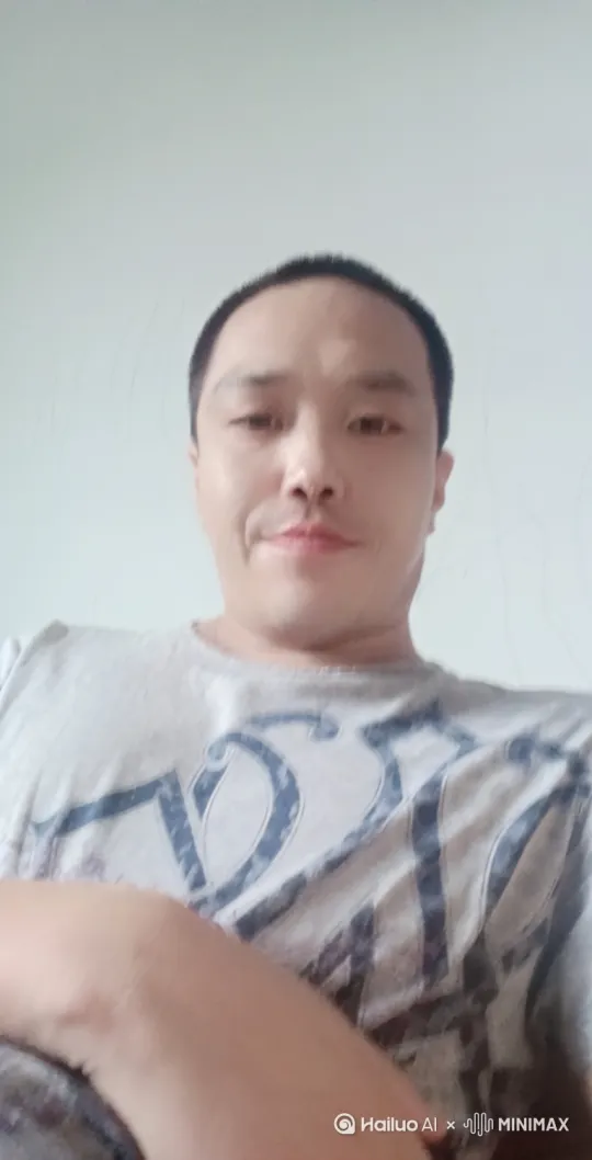 我坐船自拍真实 by Hailuo AI Video Generator