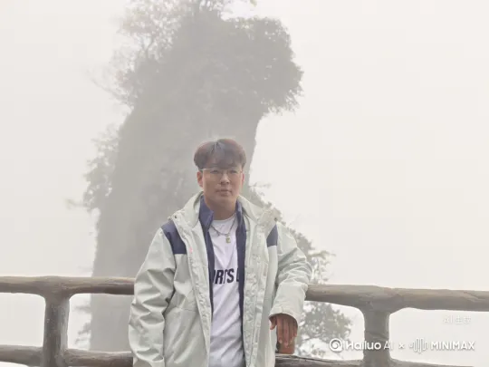 该人物旁边生成一直皮卡丘，人物与皮卡丘玩耍 by Hailuo AI Video Generator