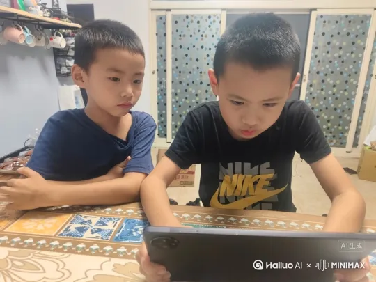 打架 by Hailuo AI Video Generator