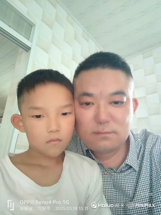 [左移,上升] by Hailuo AI Video Generator
