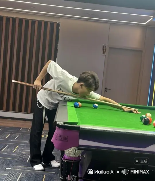 帮我生成一个视频：让图片中的场景动起来，人物变成无数灰色颗粒消失在视频中，向右吹走，原比例。比例 16:9，时长 5s，模型 高品质 by Hailuo AI Video Generator