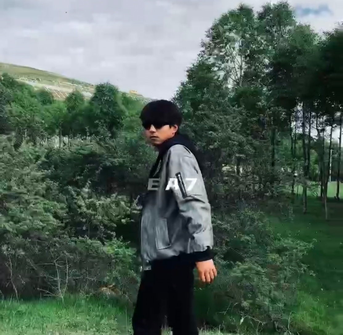 video original by Hailuo AI Video Generator