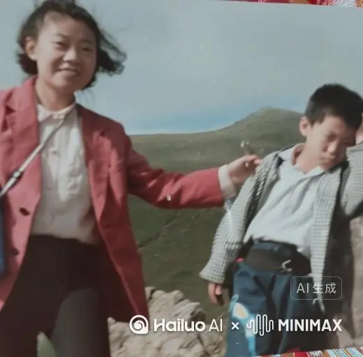 追逐起来。 by Hailuo AI Video Generator
