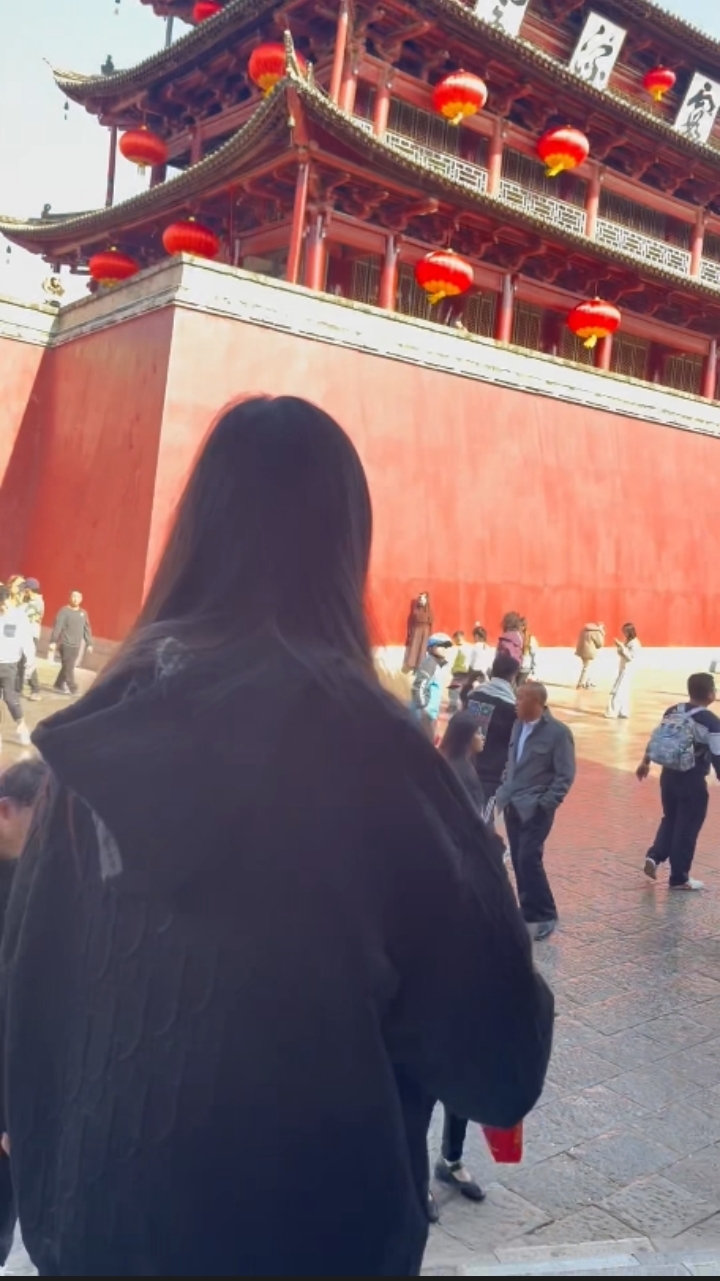 video original by Hailuo AI Video Generator
