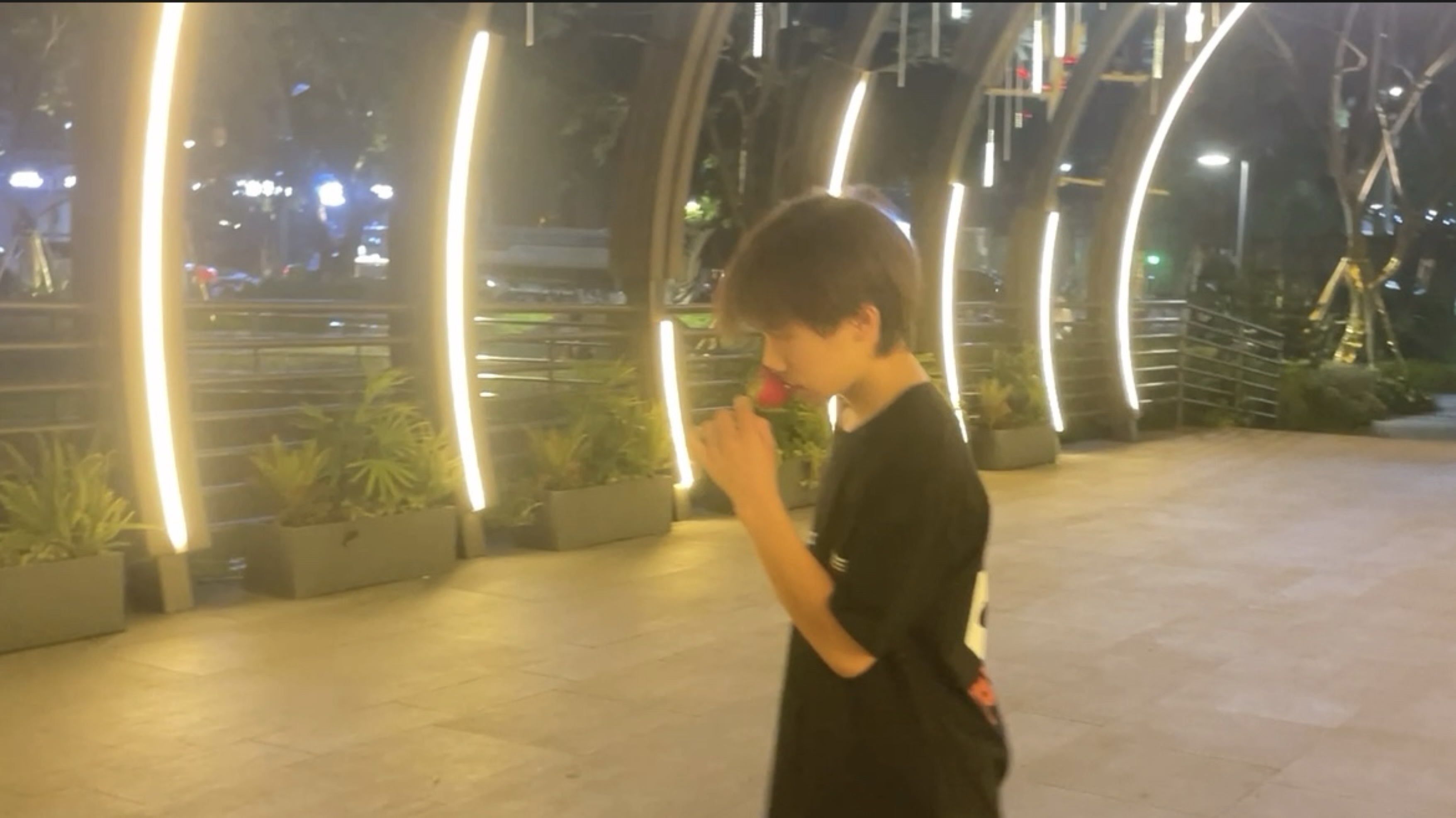 video original by Hailuo AI Video Generator