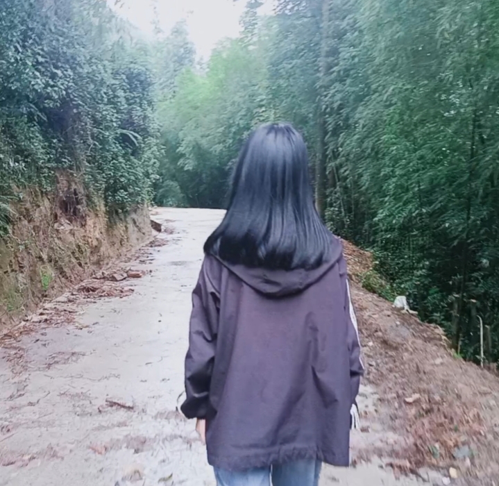 video original by Hailuo AI Video Generator