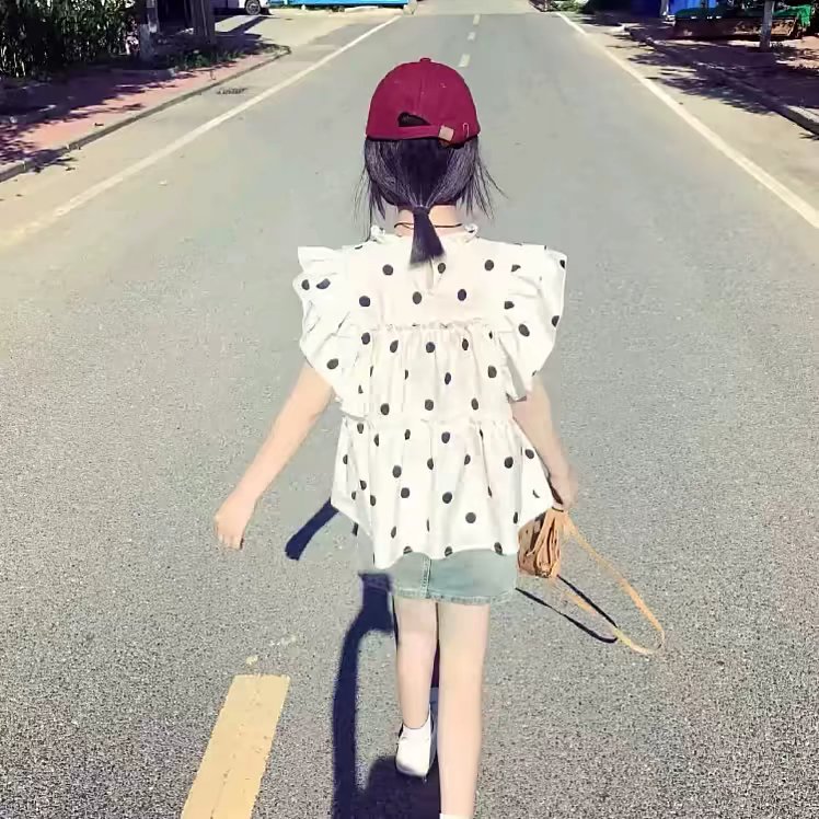 video original by Hailuo AI Video Generator