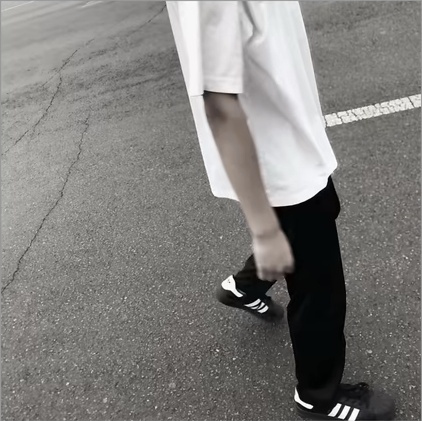 video original by Hailuo AI Video Generator