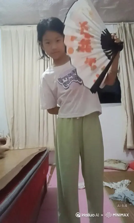 帮我生成一个视频：让图片中的场景动起来,人物变成无数红色花瓣消失在视频中,向右吹走,原比例。比例16:9,时长5s,模型高品质 by Hailuo AI Video Generator