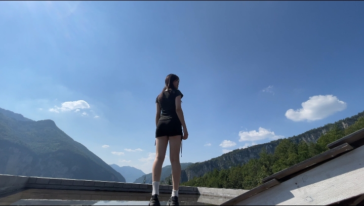 video original by Hailuo AI Video Generator