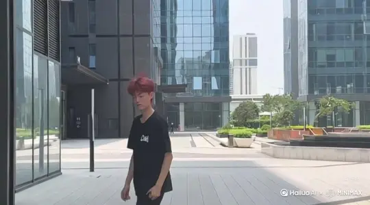 [右移,左摇,跟随]帮我生成一个视频：让图片中的场景动起来，人物变成无数红色玫瑰花瓣
消失在视频中，向右吹走，原比例。比例 16:9，时长 5s，模型 高品质 by Hailuo AI Video Generator