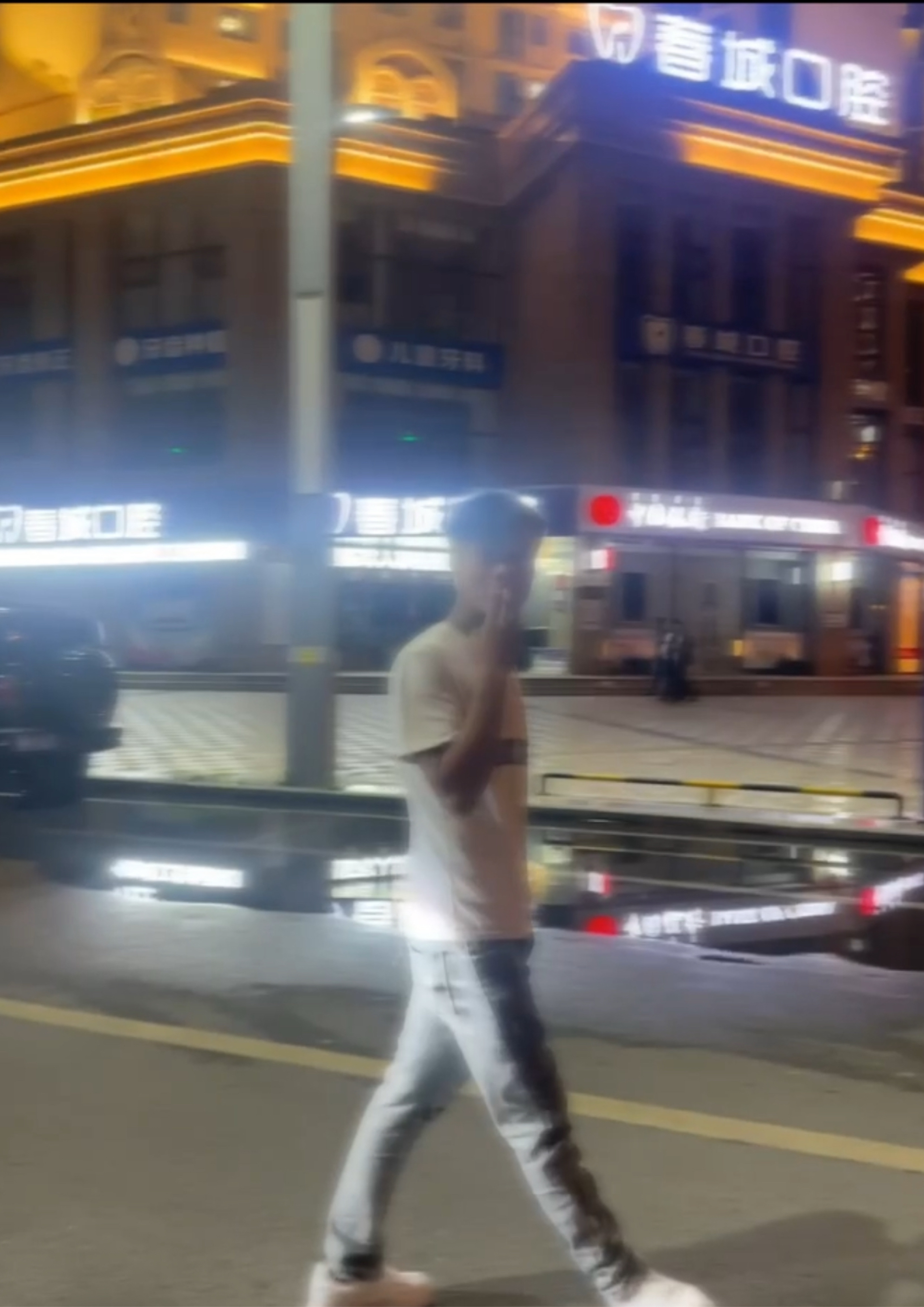 video original by Hailuo AI Video Generator