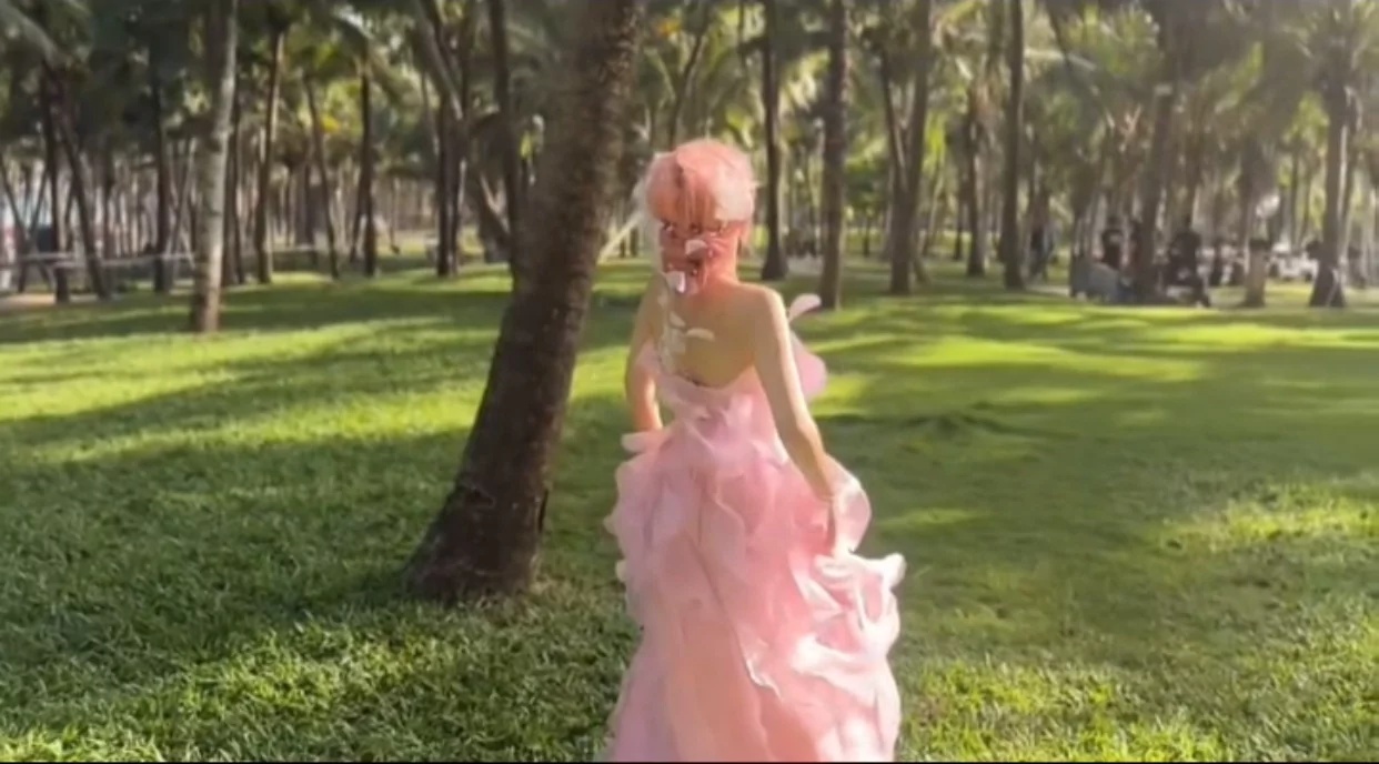 video original by Hailuo AI Video Generator