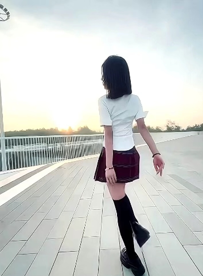 video original by Hailuo AI Video Generator