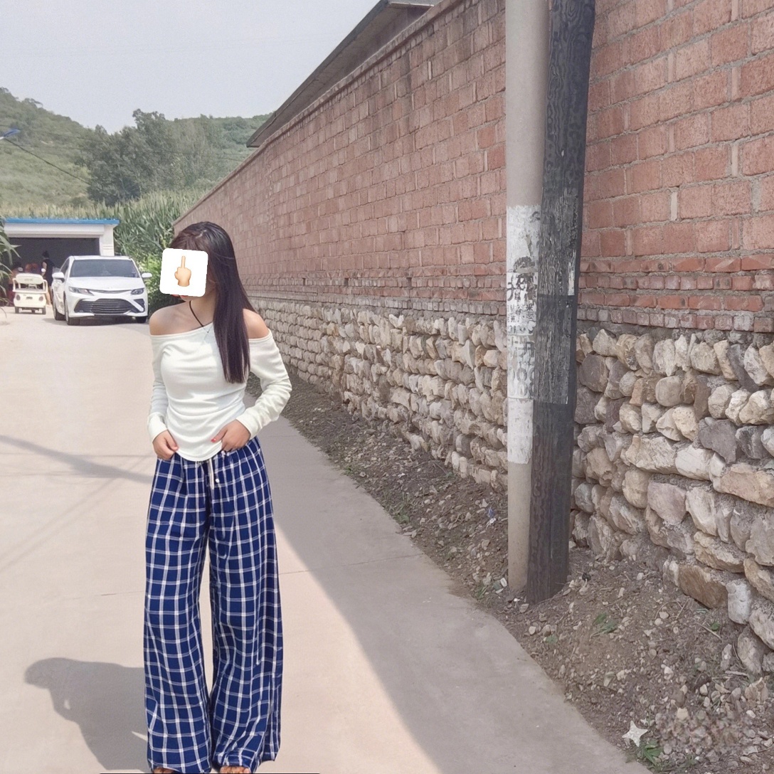 video original by Hailuo AI Video Generator
