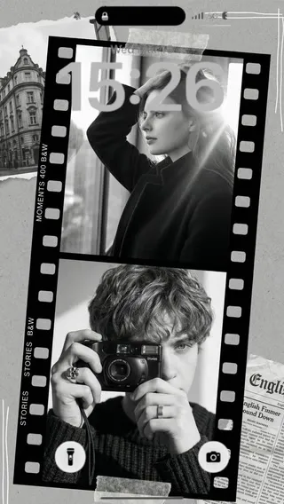 这里有几个标题供您选择，它们都符合长度要求：

1.  上传甜蜜合照，AI智能生成专属情侣复古胶卷风格照片，一键定格浪漫回忆。
2.  轻松上传照片，AI智能将您的情侣合照转化为怀旧复古胶片风格写真。
3.  智能AI在线服务：上传照片，即刻生成充满复古情怀的专属情侣胶卷照。
4.  独家AI技术：上传情侣照片，为您智能定制高品质复古胶片风情侣艺术照。
5.  告别单一合照，AI智能为您生成复古情侣胶片大片，重温旧时光浪漫。